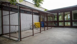 Kerékpártárolót kapott a Törökugrató iskola